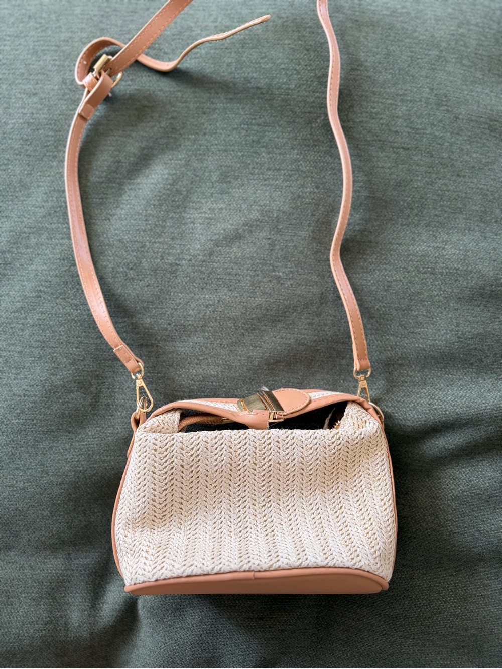 Woven Straw Crossbody Bag with Tan Trim - Picture 4 of 4